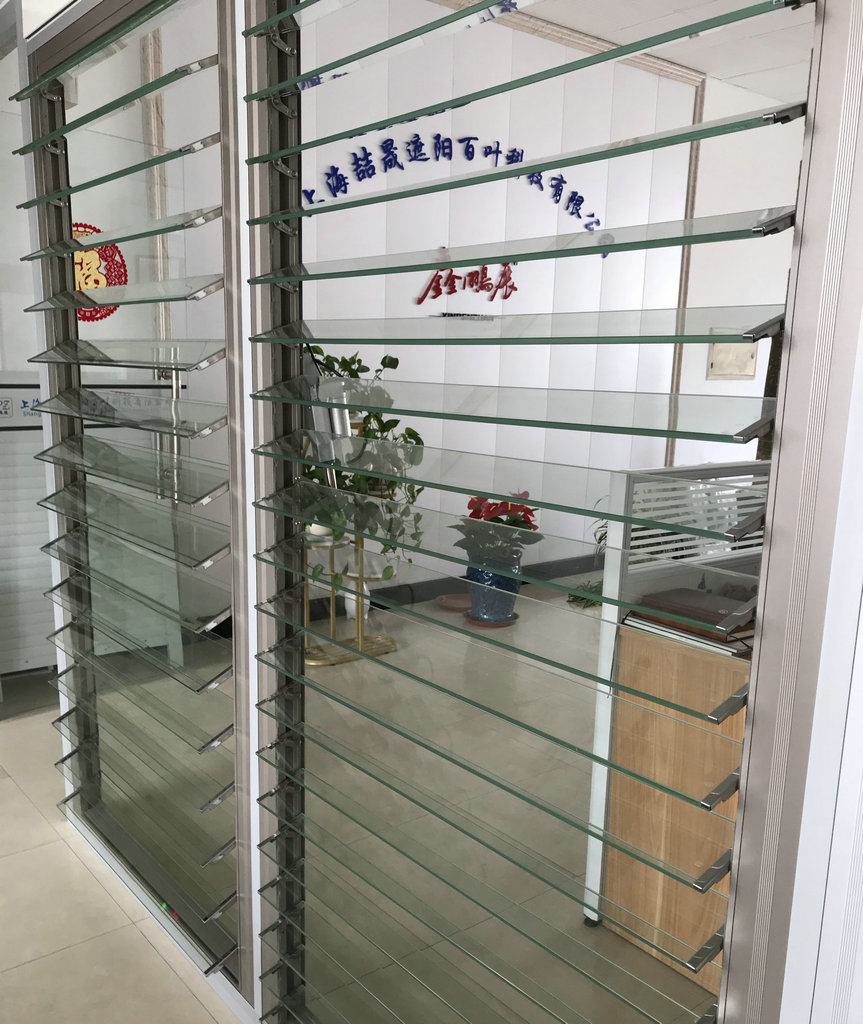 玻璃百叶窗