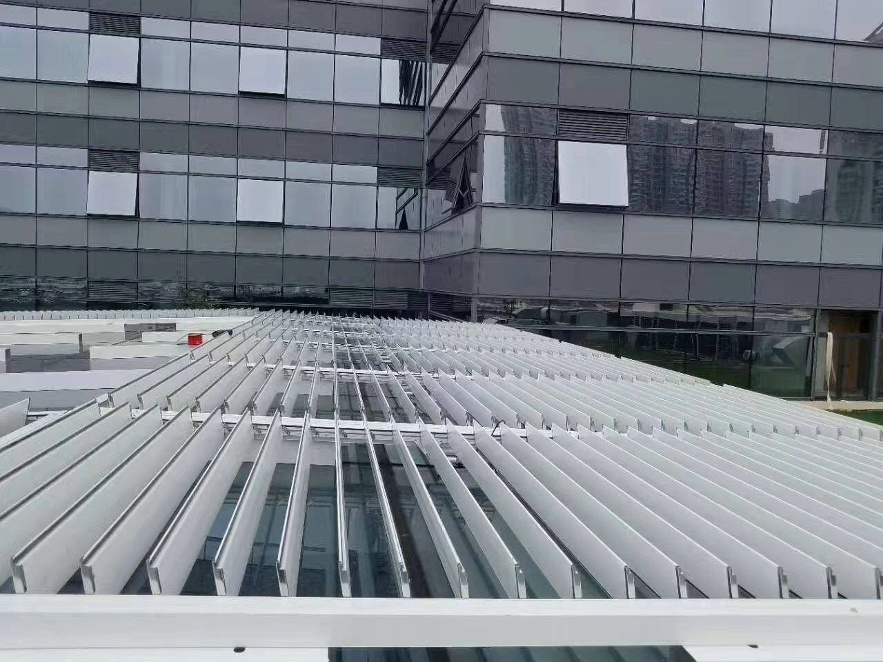 铝合金电动遮阳百叶